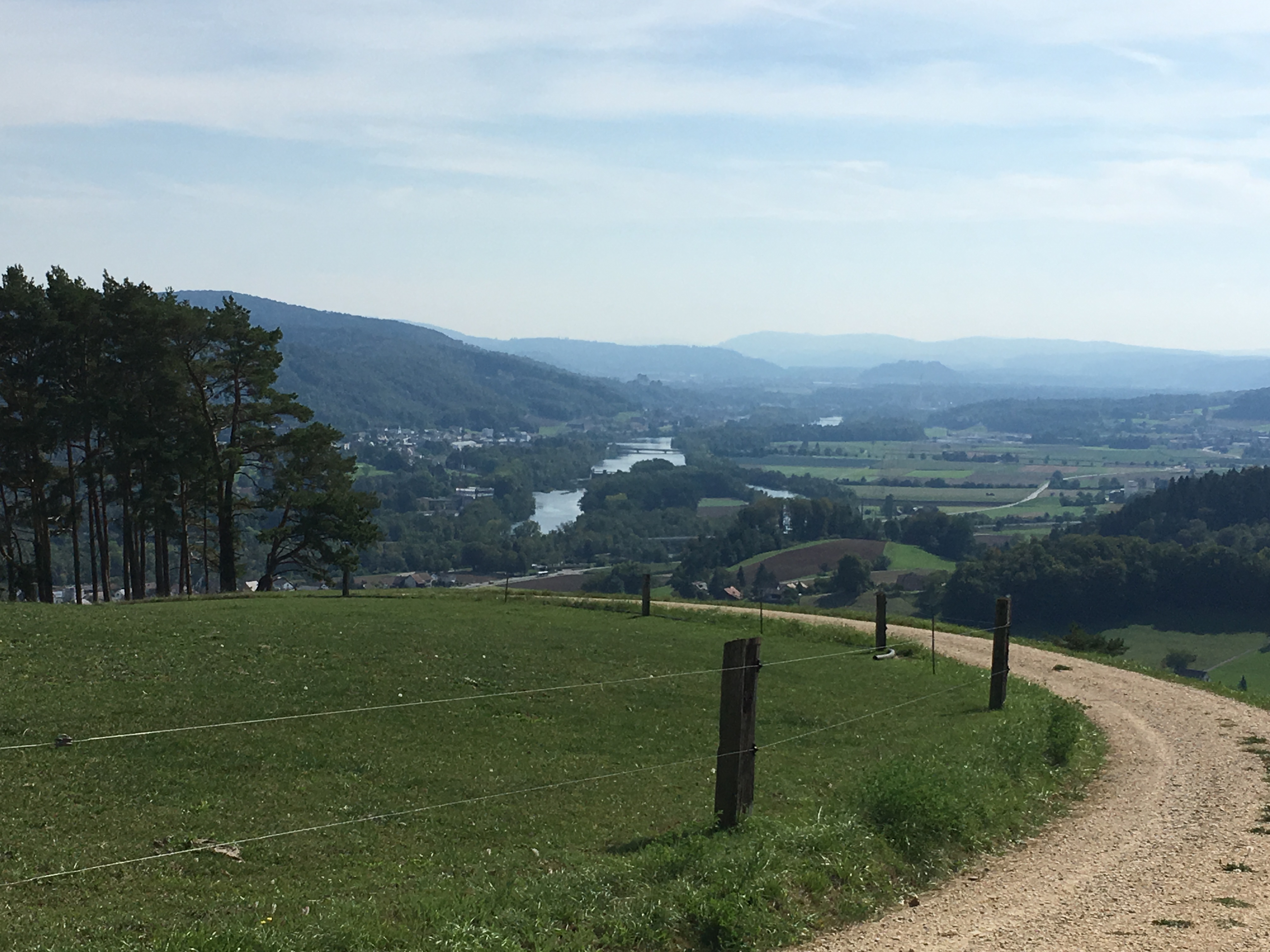 Blick vom Boezberg auf das Wasserschloss